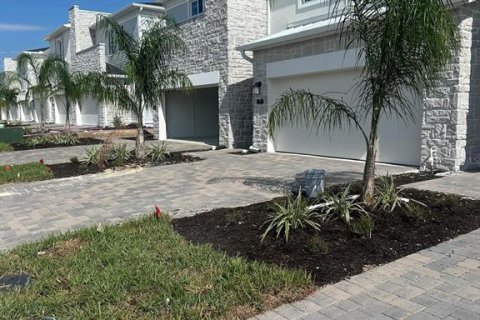 Adosado en alquiler en Davenport, Florida, 4 dormitorios, 181.53 m2 № 1919649 - foto 2