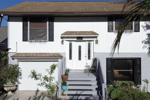 Casa en Orlando, Florida 5 dormitorios, 160.54 m2 № 2373287