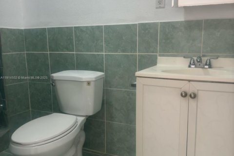 Immobilier commercial à louer à Homestead, Floride: 1 chambre № 1970012 - photo 7