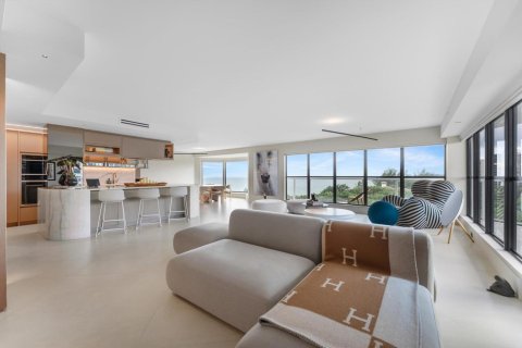 Condo in Highland Beach, Florida, 3 bedrooms  № 2082172 - photo 14