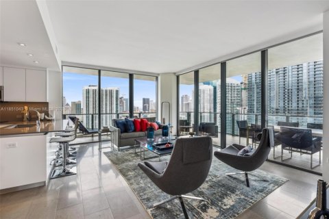 Condominio en alquiler en Miami, Florida, 2 dormitorios, 117.43 m2 № 1888864 - foto 4