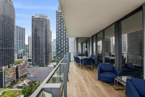 Condominio en alquiler en Miami, Florida, 2 dormitorios, 117.43 m2 № 1888864 - foto 24