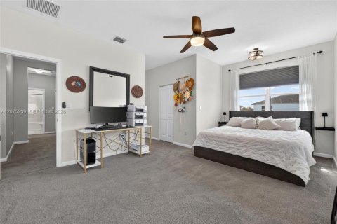 Villa ou maison à louer à Homestead, Floride: 4 chambres, 204.76 m2 № 2317923 - photo 28