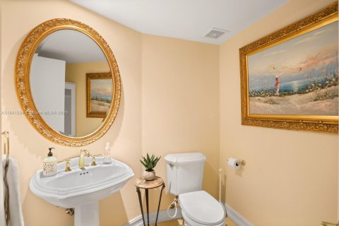 Condominio en alquiler en Sunny Isles Beach, Florida, 2 dormitorios, 176.51 m2 № 2016759 - foto 14