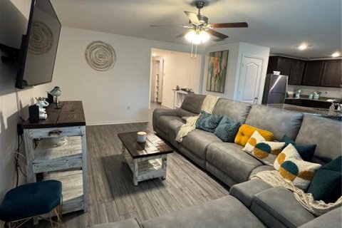 Casa en venta en Brooksville, Florida, 3 dormitorios, 155.89 m2 № 1901327 - foto 6