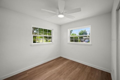 House in Melbourne, Florida 3 bedrooms, 80.45 sq.m. № 2210095 - photo 16