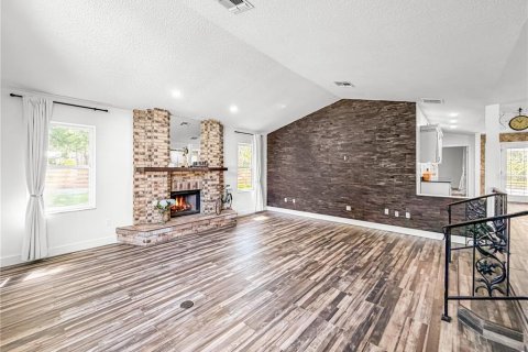 Villa ou maison à vendre à Brooksville, Floride: 3 chambres, 246.38 m2 № 2421790 - photo 4