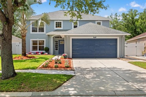 House in Tampa, Florida 4 bedrooms, 205.13 sq.m. № 2110947