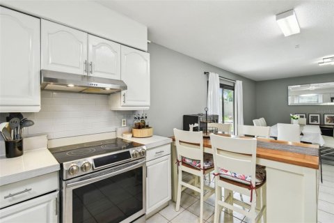 Casa en venta en Orlando, Florida, 3 dormitorios, 121.42 m2 № 1795776 - foto 16