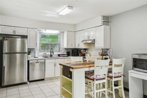Casa en venta en Orlando, Florida, 3 dormitorios, 121.42 m2 № 1795776 - foto 10
