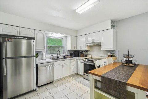 Casa en venta en Orlando, Florida, 3 dormitorios, 121.42 m2 № 1795776 - foto 14