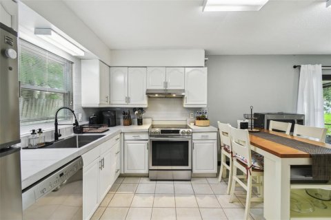 Casa en venta en Orlando, Florida, 3 dormitorios, 121.42 m2 № 1795776 - foto 13