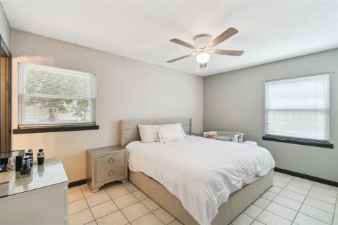 Casa en venta en Orlando, Florida, 3 dormitorios, 121.42 m2 № 1795776 - foto 26