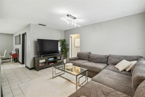 Casa en venta en Orlando, Florida, 3 dormitorios, 121.42 m2 № 1795776 - foto 5