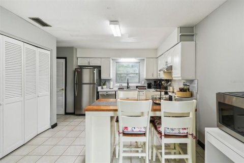 Casa en venta en Orlando, Florida, 3 dormitorios, 121.42 m2 № 1795776 - foto 11