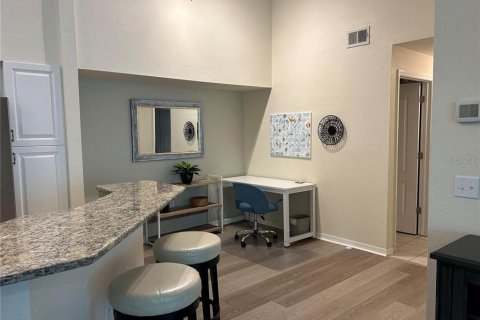 Condo in Sarasota, Florida, 2 bedrooms  № 1769344 - photo 6