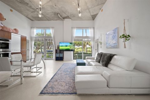 Copropriété à vendre à Miami Beach, Floride: 2 chambres, 123.37 m2 № 1960588 - photo 9