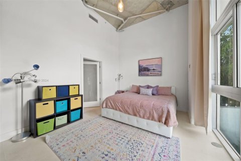 Copropriété à vendre à Miami Beach, Floride: 2 chambres, 123.37 m2 № 1960588 - photo 12