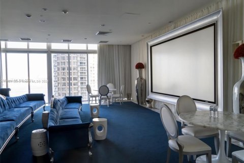 Купить кондоминиум в Майами, Флорида 2 спальни, 119.84м2, № 1862593 - фото 24