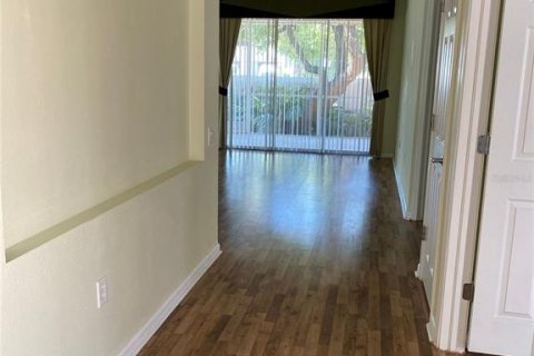 Townhouse in Clearwater, Florida 2 bedrooms, 152.17 sq.m. № 1919331 - photo 5