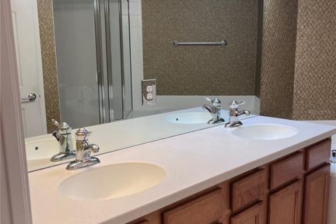 Townhouse in Clearwater, Florida 2 bedrooms, 152.17 sq.m. № 1919331 - photo 27