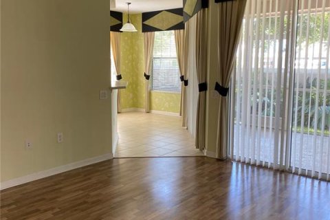 Townhouse in Clearwater, Florida 2 bedrooms, 152.17 sq.m. № 1919331 - photo 8