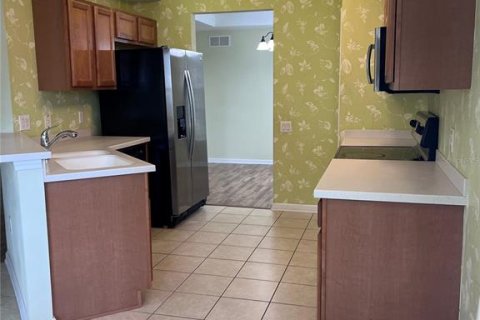 Townhouse in Clearwater, Florida 2 bedrooms, 152.17 sq.m. № 1919331 - photo 15