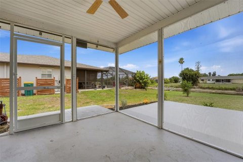 Villa ou maison à vendre à Rotonda, Floride: 2 chambres, 117.99 m2 № 2222768 - photo 16