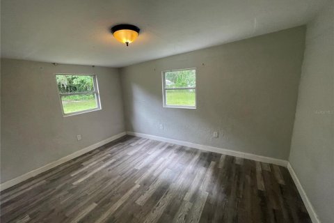 Casa en venta en Auburndale, Florida, 4 dormitorios, 138.98 m2 № 1821213 - foto 7