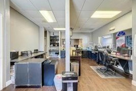Купить коммерческую недвижимость в Спринг-Хилл, Флорида 934.97м2, № 1323371 - фото 24