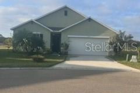 Villa ou maison à vendre à Clermont, Floride: 4 chambres, 171.96 m2 № 2402824 - photo 4