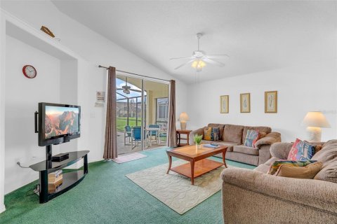 Villa ou maison à vendre à Kissimmee, Floride: 4 chambres, 169.27 m2 № 2411664 - photo 3