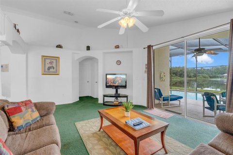 Villa ou maison à vendre à Kissimmee, Floride: 4 chambres, 169.27 m2 № 2411664 - photo 5