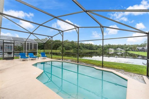 Villa ou maison à vendre à Kissimmee, Floride: 4 chambres, 169.27 m2 № 2411664 - photo 2