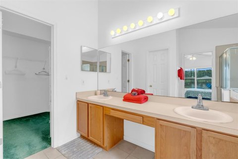Villa ou maison à vendre à Kissimmee, Floride: 4 chambres, 169.27 m2 № 2411664 - photo 18
