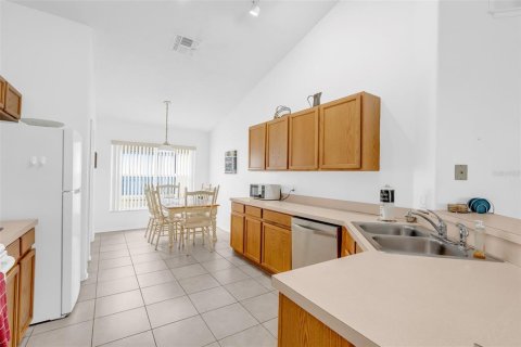 Villa ou maison à vendre à Kissimmee, Floride: 4 chambres, 169.27 m2 № 2411664 - photo 7