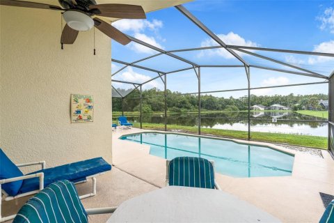Villa ou maison à vendre à Kissimmee, Floride: 4 chambres, 169.27 m2 № 2411664 - photo 29