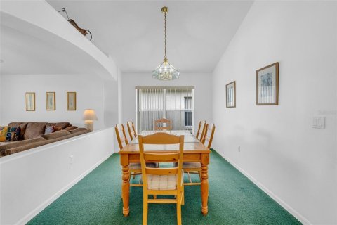 Villa ou maison à vendre à Kissimmee, Floride: 4 chambres, 169.27 m2 № 2411664 - photo 14