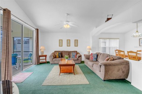 Villa ou maison à vendre à Kissimmee, Floride: 4 chambres, 169.27 m2 № 2411664 - photo 6