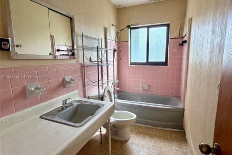 Купить виллу или дом в Майами, Флорида 3 спальни, 131.92м2, № 2052633 - фото 11