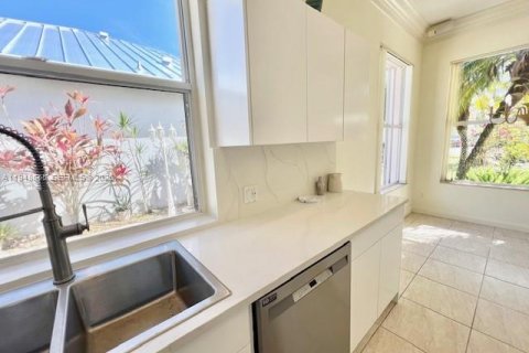 Villa ou maison à vendre à Hobe Sound, Floride: 3 chambres, 187.38 m2 № 2004555 - photo 22