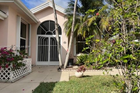Villa ou maison à Hobe Sound, Floride 3 chambres, 187.38 m2 № 2004555