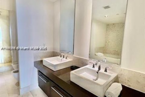 Снять в аренду кондоминиум в Санни-Айлс-Бич, Флорида 1 спальня, 107.86м2, № 1957797 - фото 12