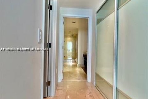 Снять в аренду кондоминиум в Санни-Айлс-Бич, Флорида 1 спальня, 107.86м2, № 1957797 - фото 9