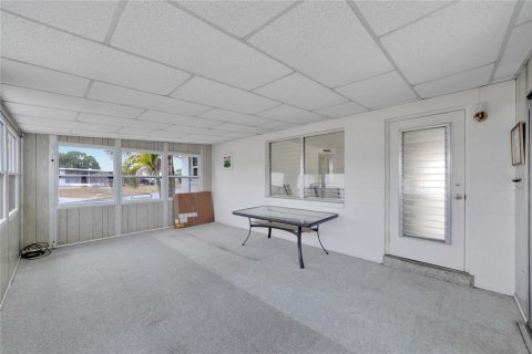 Villa ou maison à louer à Largo, Floride: 3 chambres, 83.61 m2 № 2342442 - photo 6