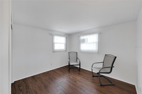 Villa ou maison à louer à Largo, Floride: 3 chambres, 83.61 m2 № 2342442 - photo 20