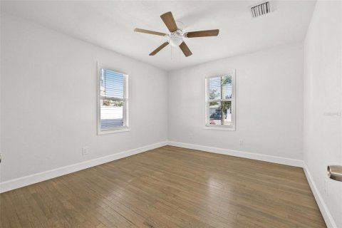 Casa en venta en Saint Petersburg, Florida, 3 dormitorios, 94.48 m2 № 1762033 - foto 21