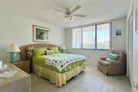 Condominio en venta en Indian Shores, Florida, 2 dormitorios, 117.52 m2 № 1854509 - foto 26