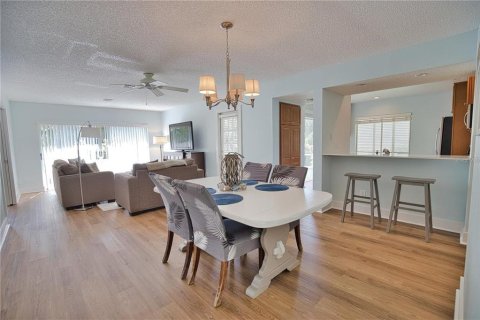 House in Venice, Florida 3 bedrooms, 122.54 sq.m. № 1637966 - photo 9