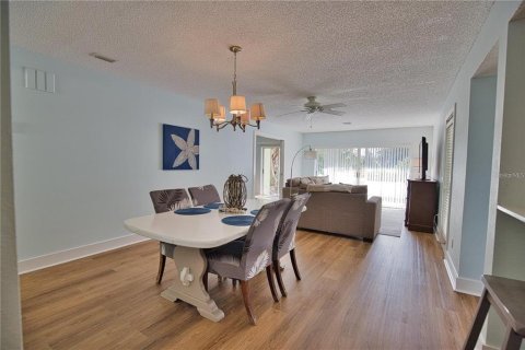 House in Venice, Florida 3 bedrooms, 122.54 sq.m. № 1637966 - photo 10